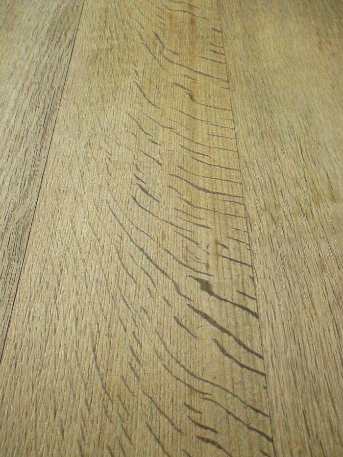 Farm table in washed oak