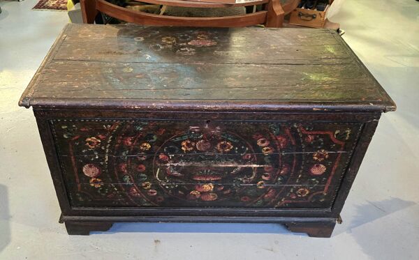 Coffre dit  ''sandouk'' - tunisie circa 1900