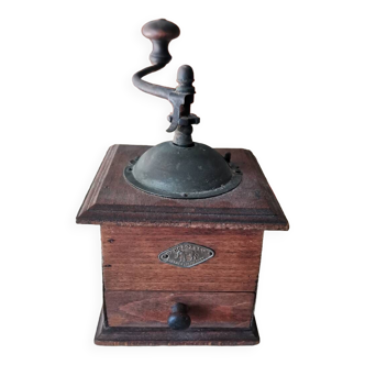 Coffee grinder