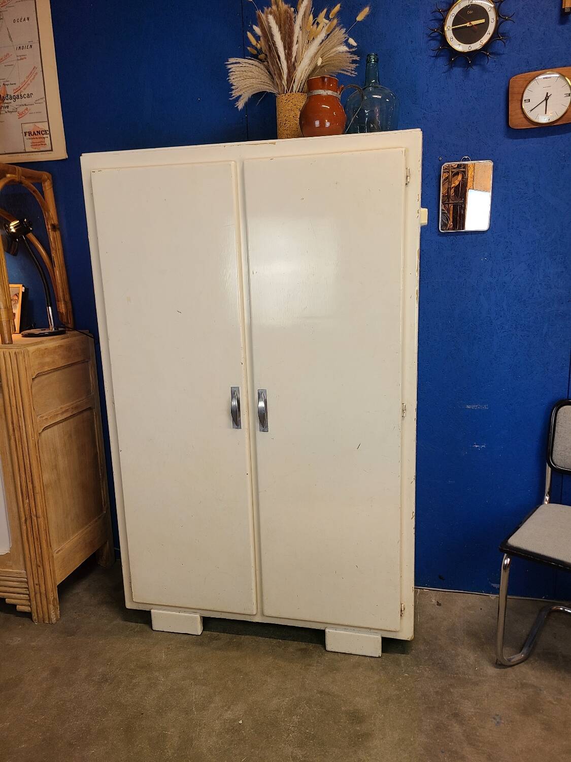 Vintage Mado cupboard 1950