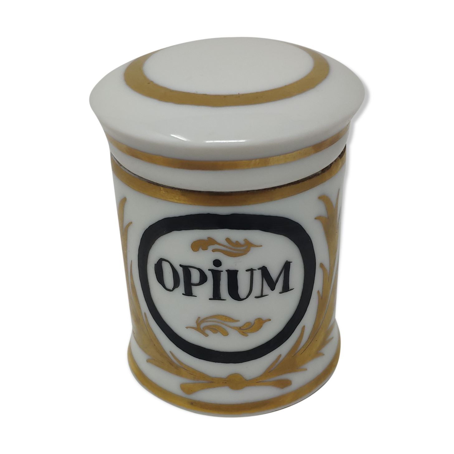 Pharmacy pot opium