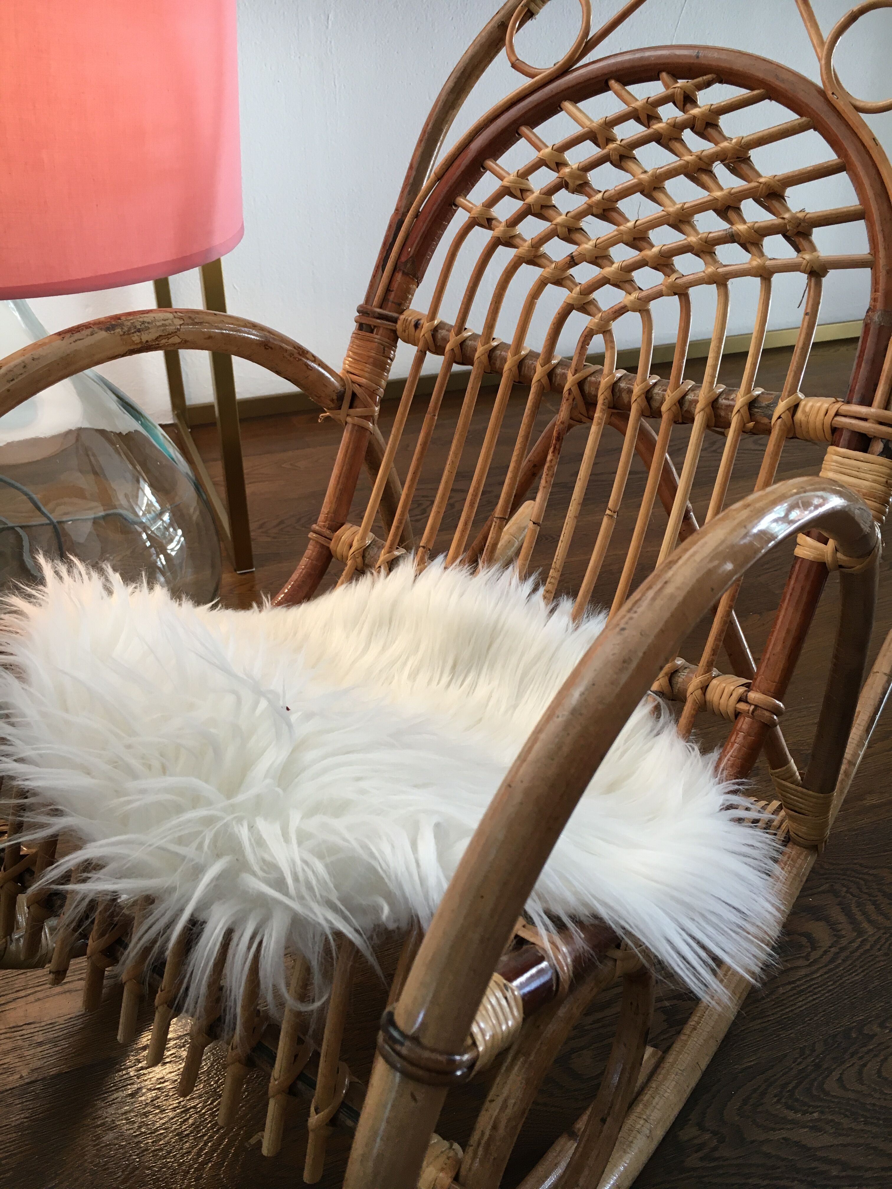 Rocking-chair child rattan with footrest