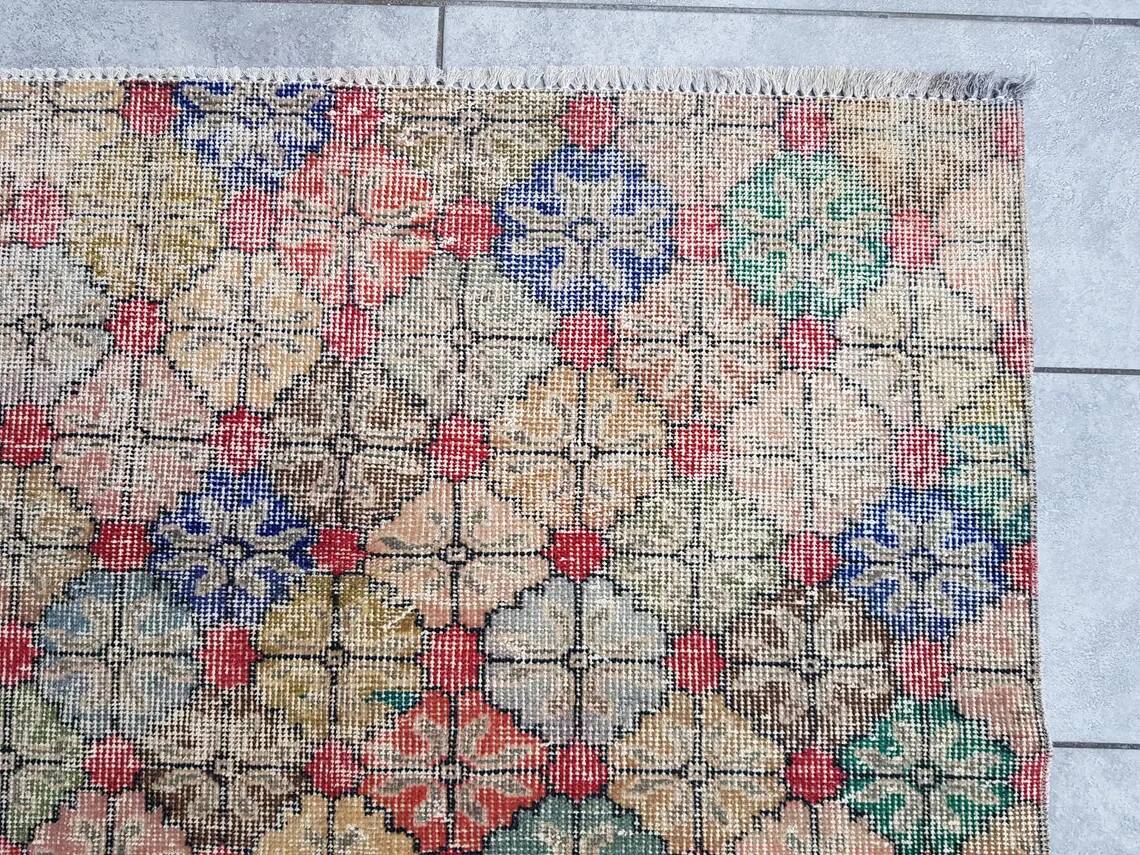 Geeometric Vintage Anatolian Rug sku 1081