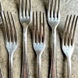 6 fourchettes en métal argenté
