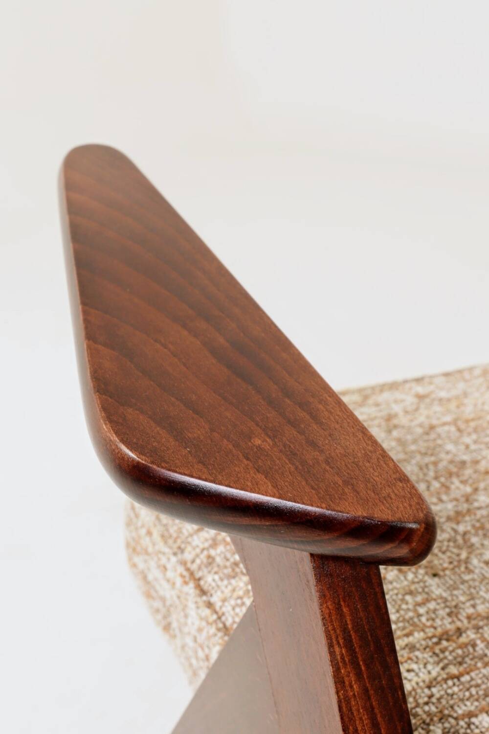 Scandinavian armchair in granola brown, mid-century modern design by Chier.