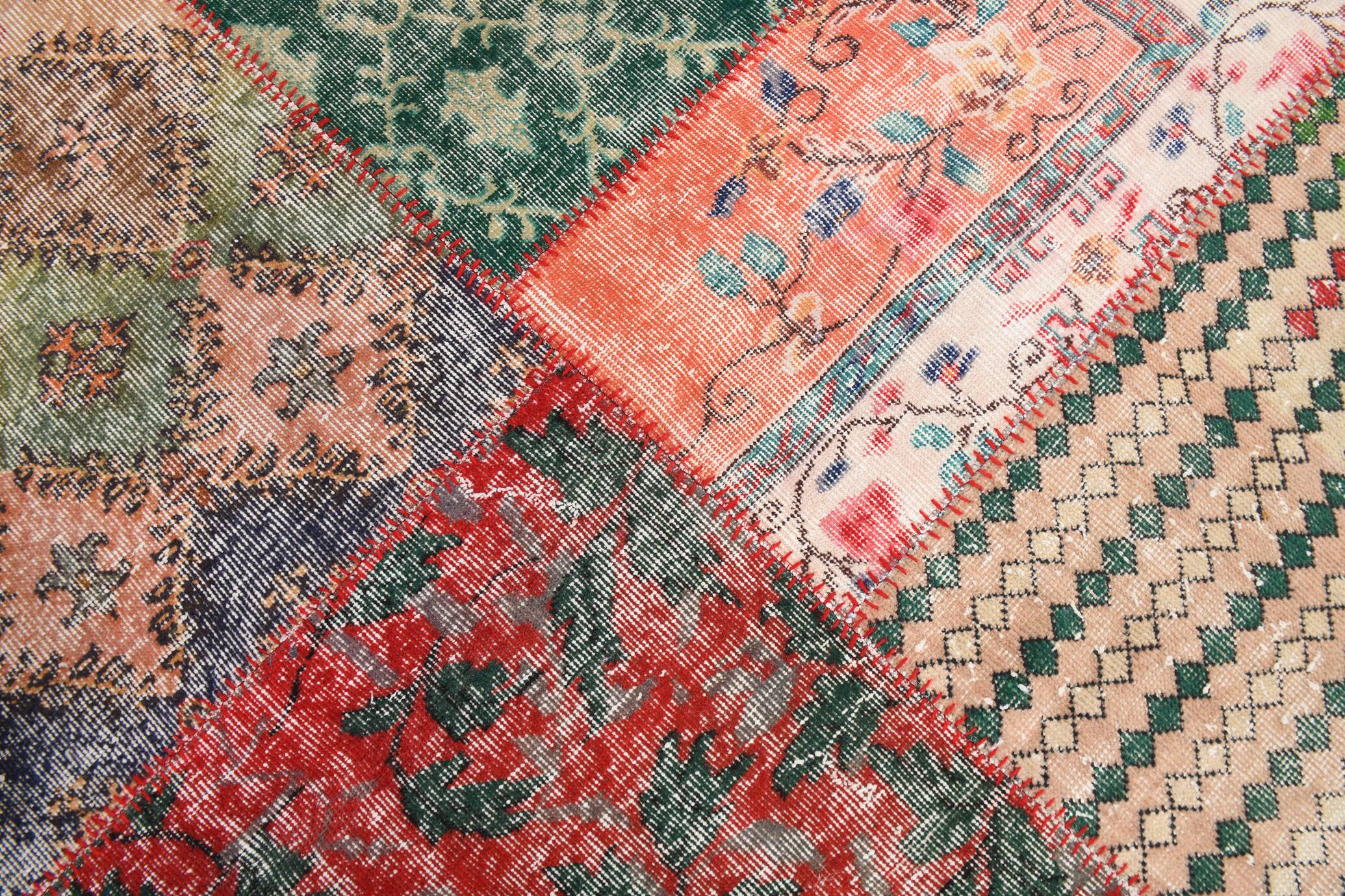 Distressed turkish rug 302x215cm