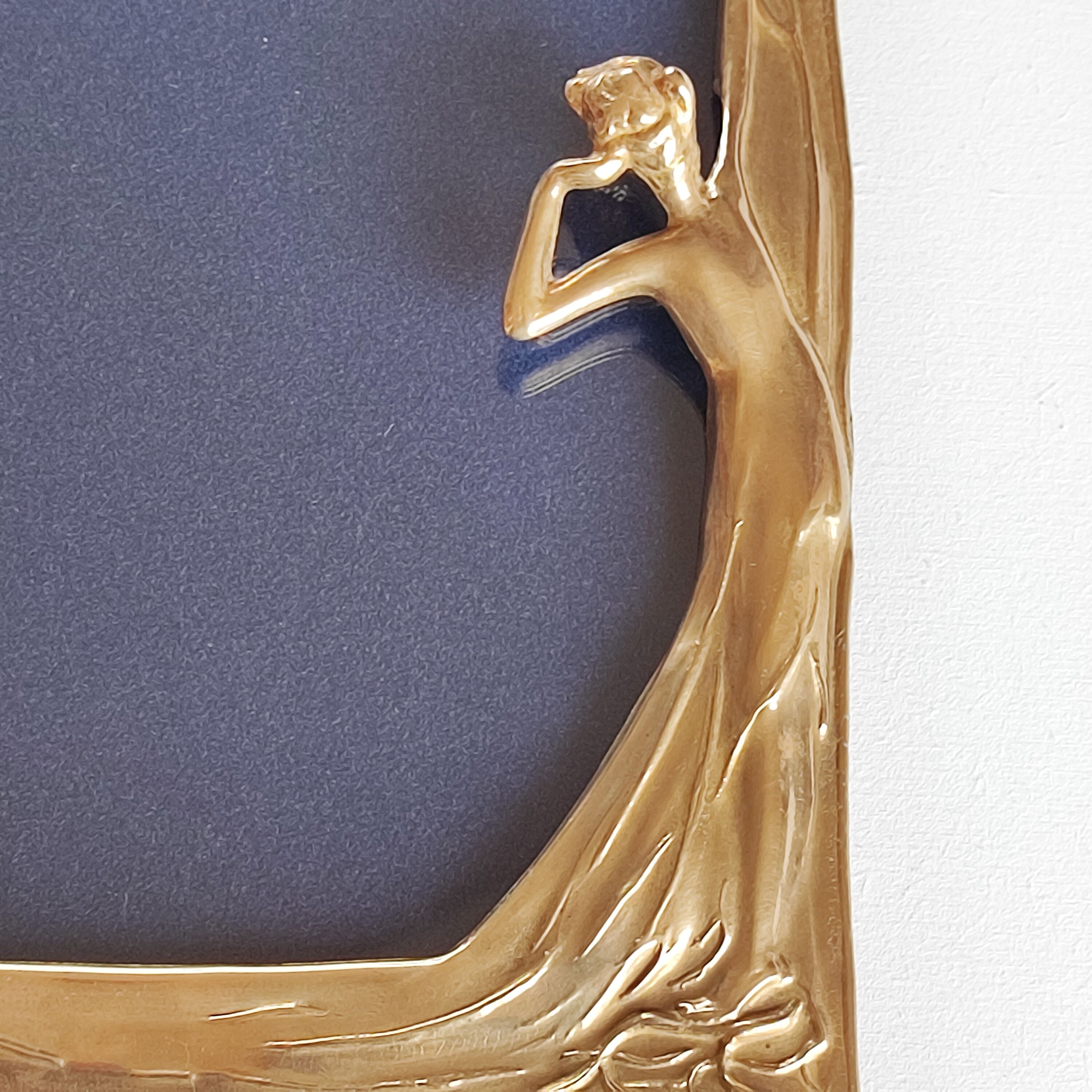 Art Nouveau photo frame