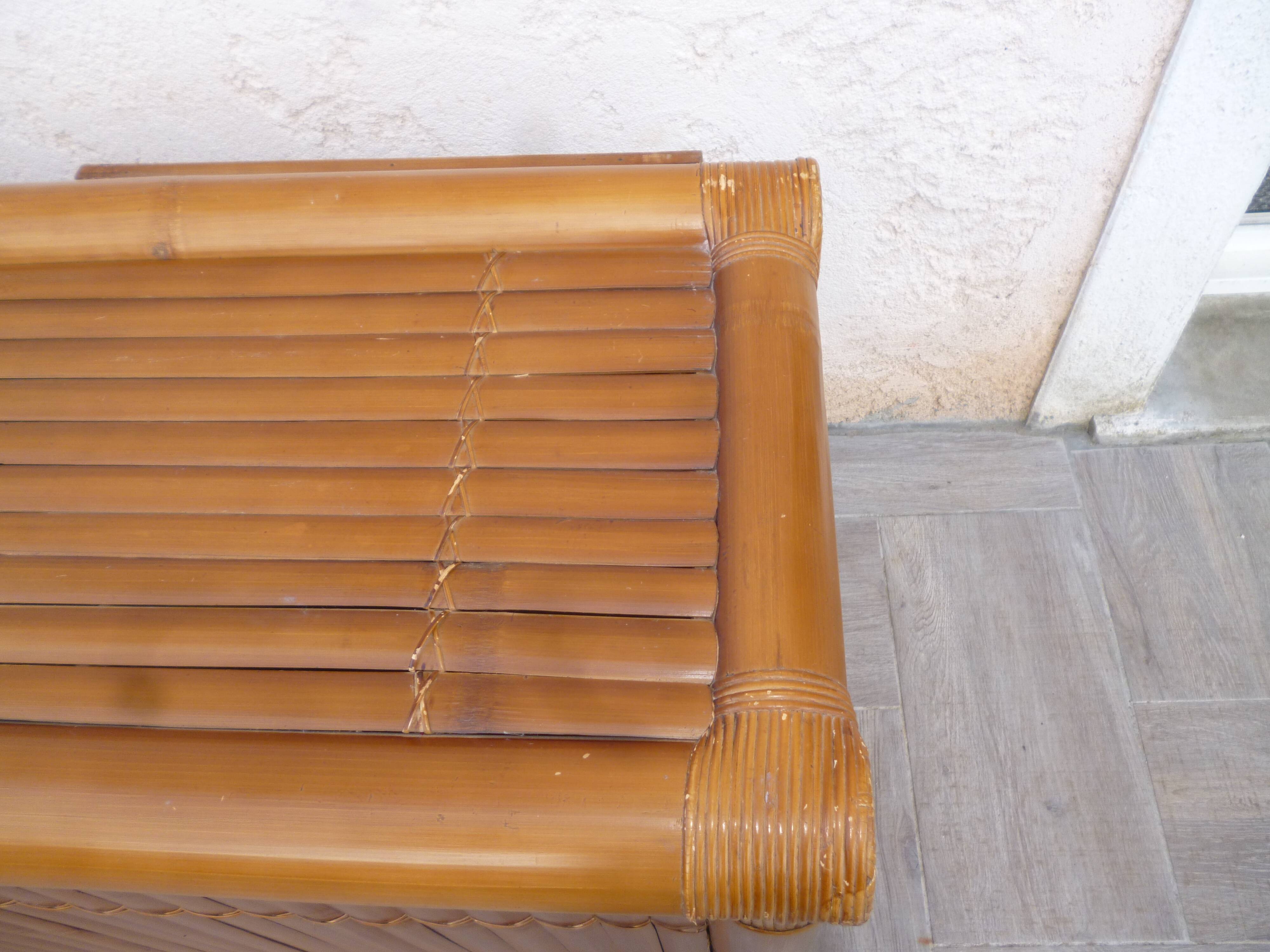 Commode bambou