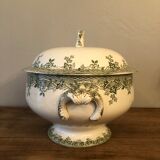 Soup pot in antique earthenware
