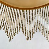 Amber polished glass and pearl suspension