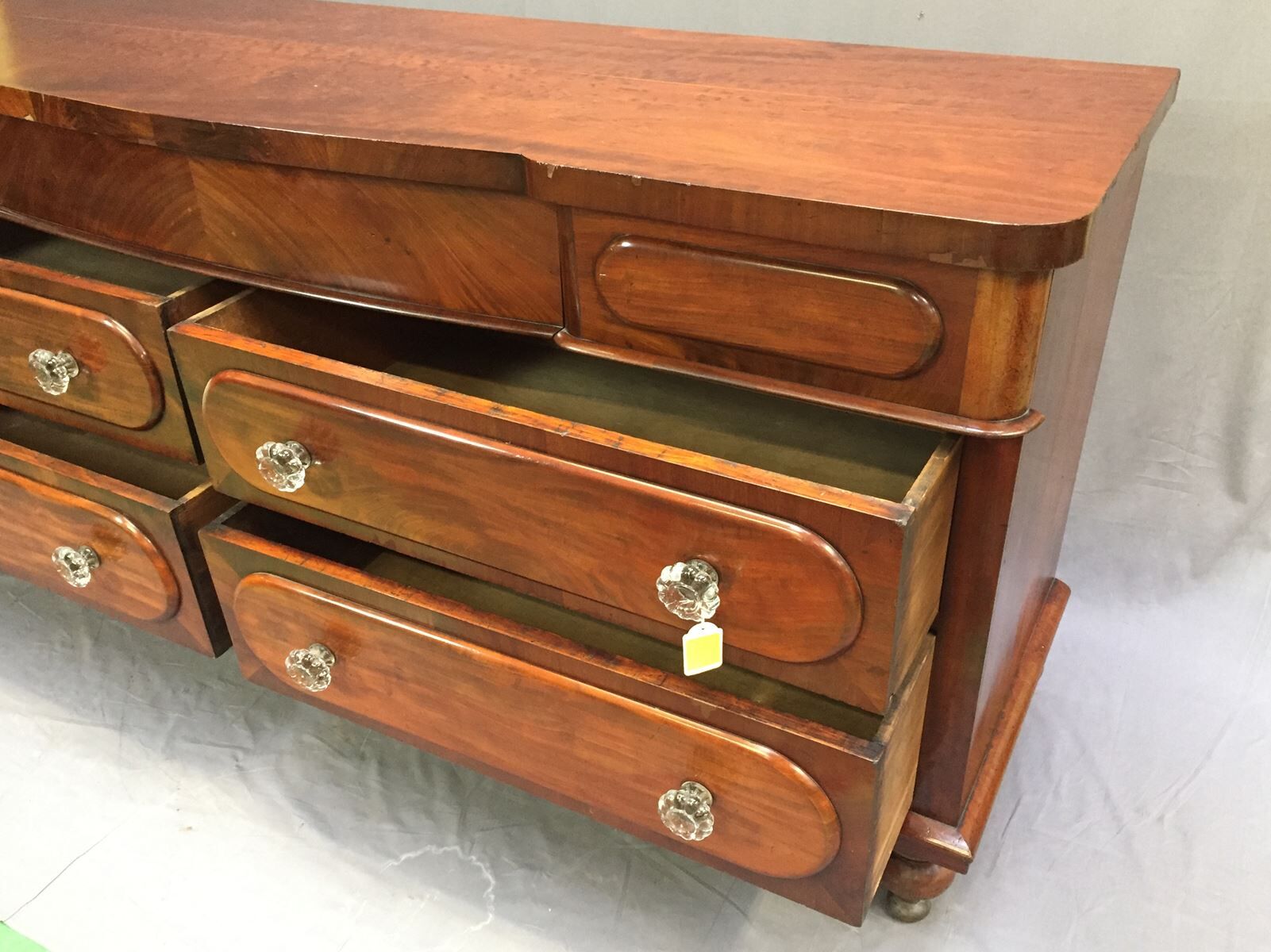 Victorian nineteenth Dresser mahogany