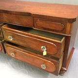 Victorian nineteenth Dresser mahogany