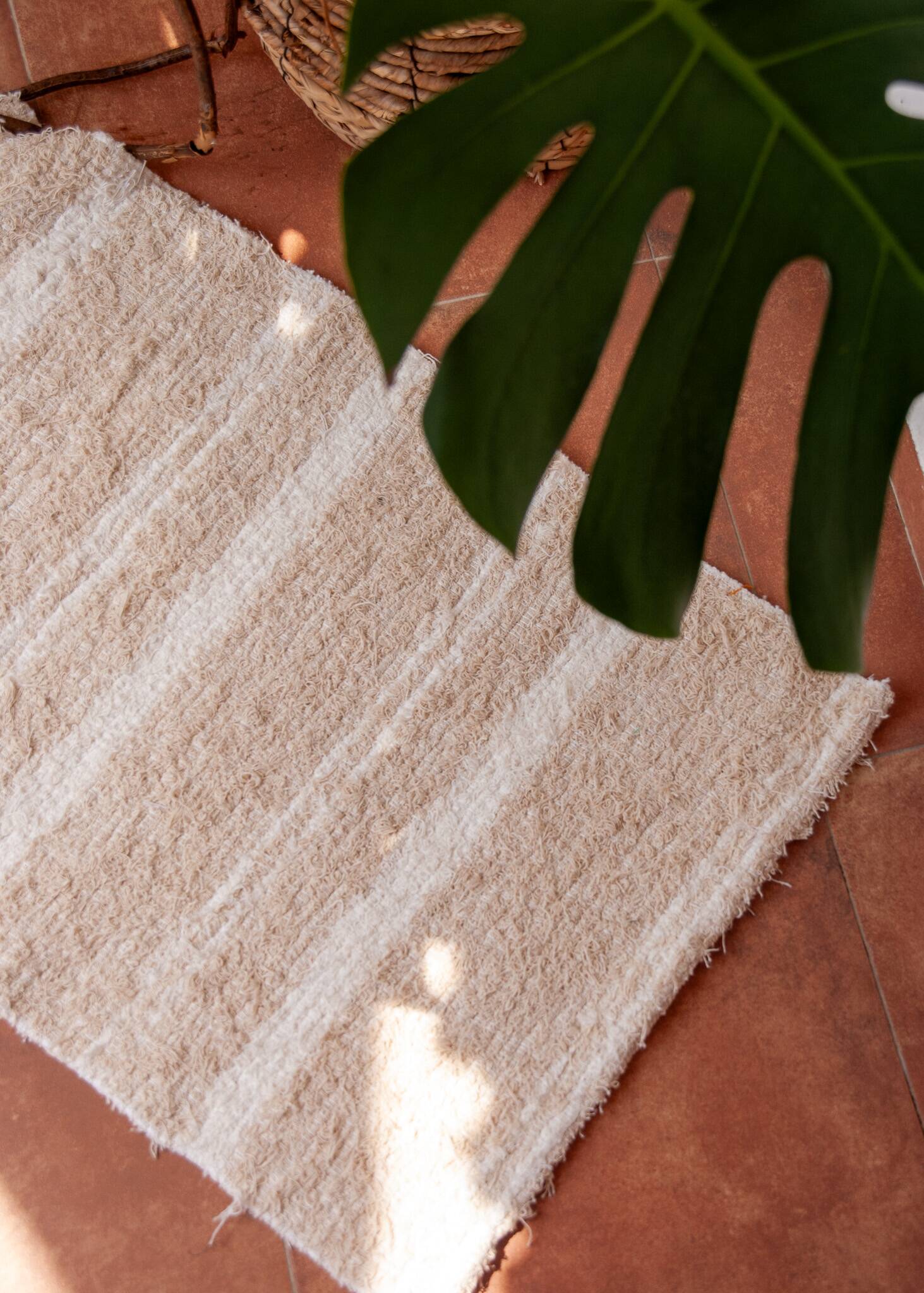 Tapis artisanal tissé main en coton recyclé - 40 x 60 cm