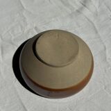 A two-tone beige and brown stoneware bowl H7 D14.5