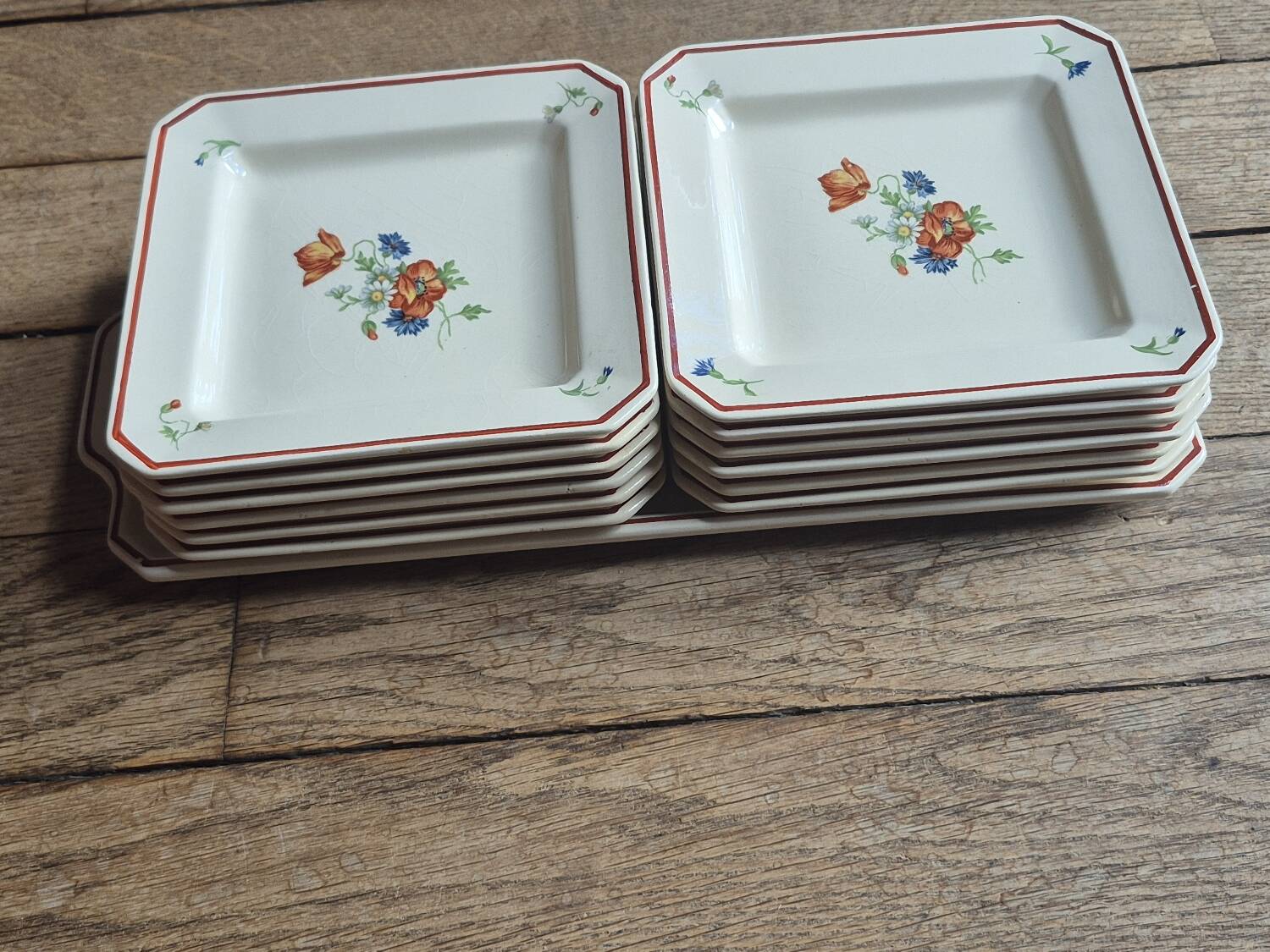 Charbonnier de Salins dessert service