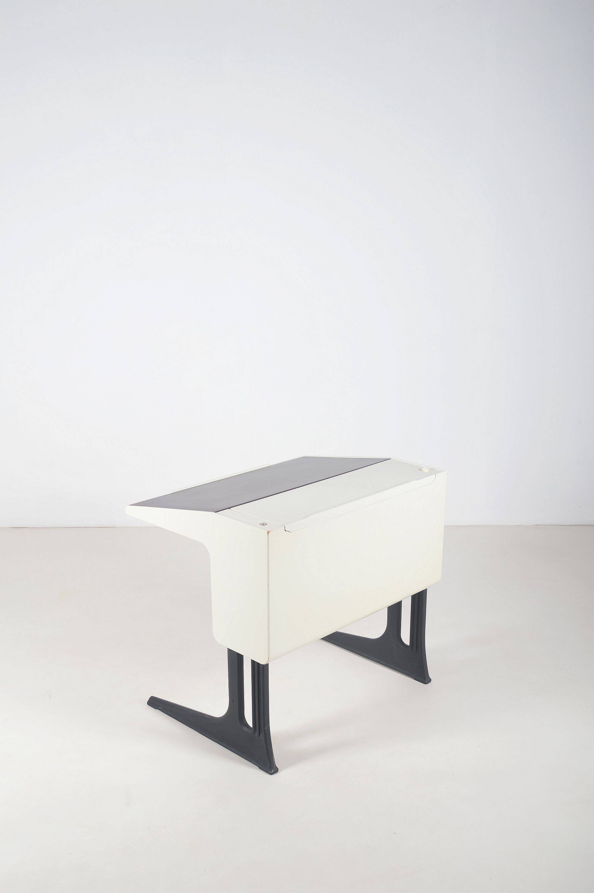 Adjustable desk designed by Luigi Colani for Flötotto, 1970s