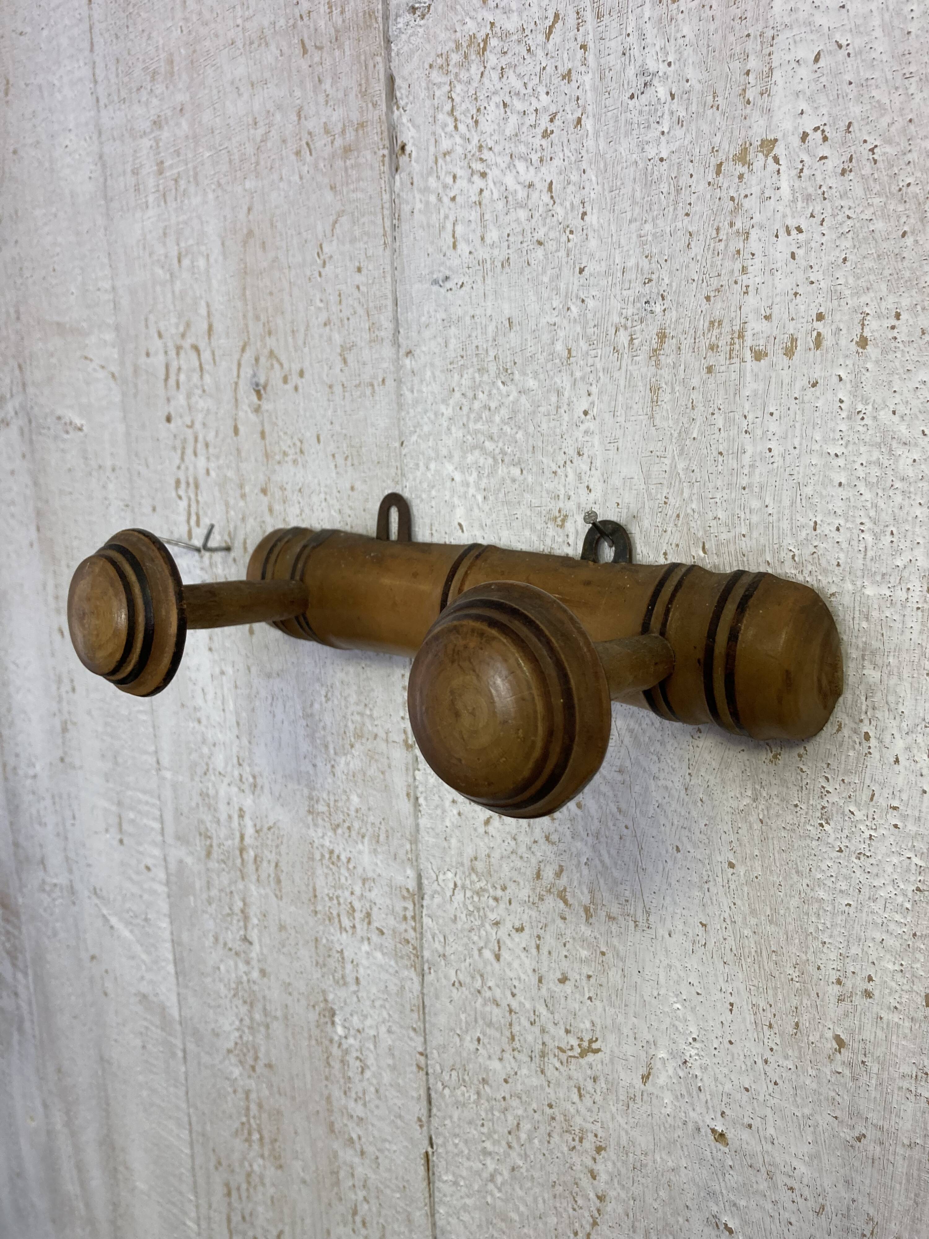 Small vintage coat rack