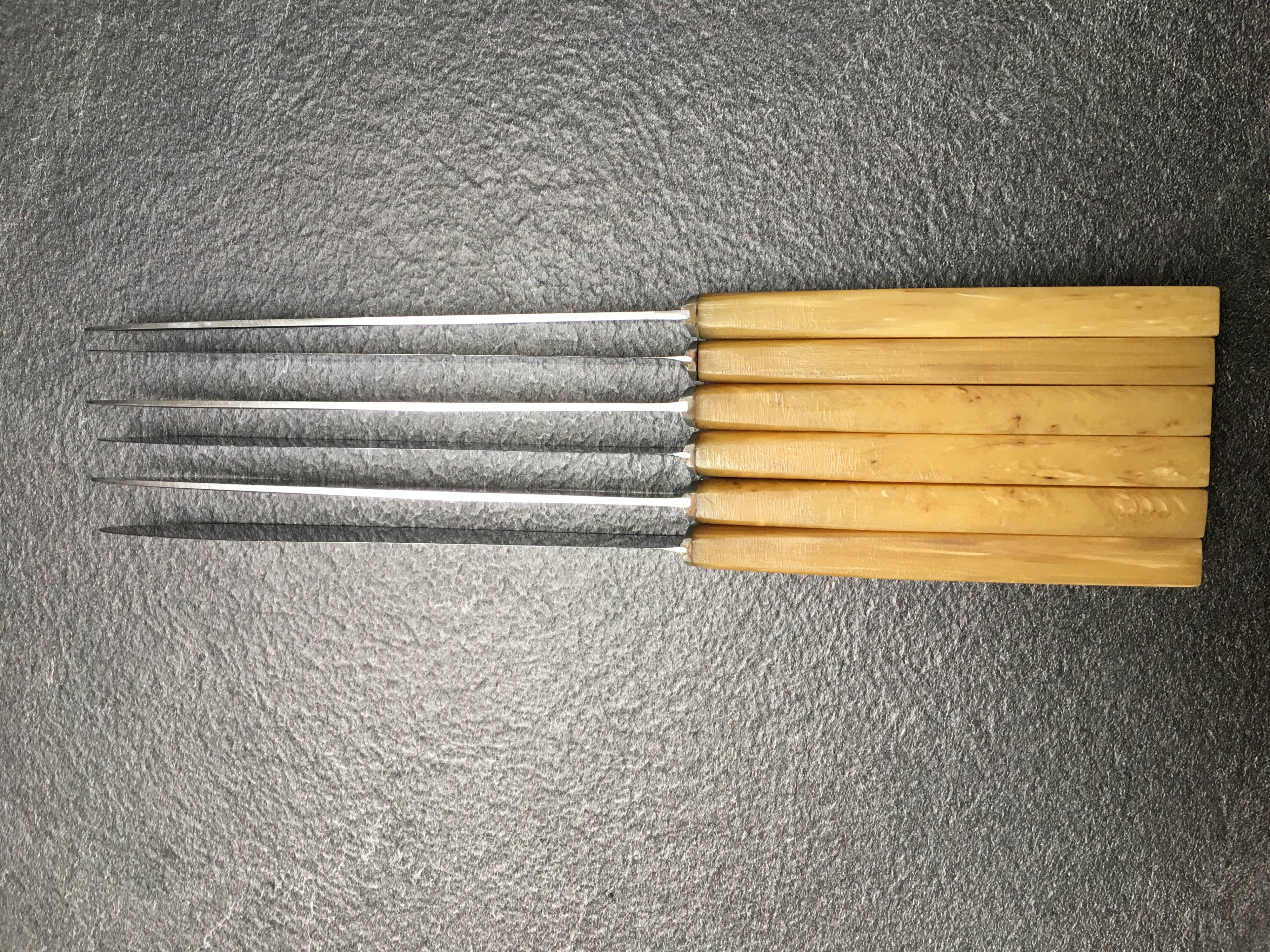 Set of 6 knives stainless blade bakelite sleeve