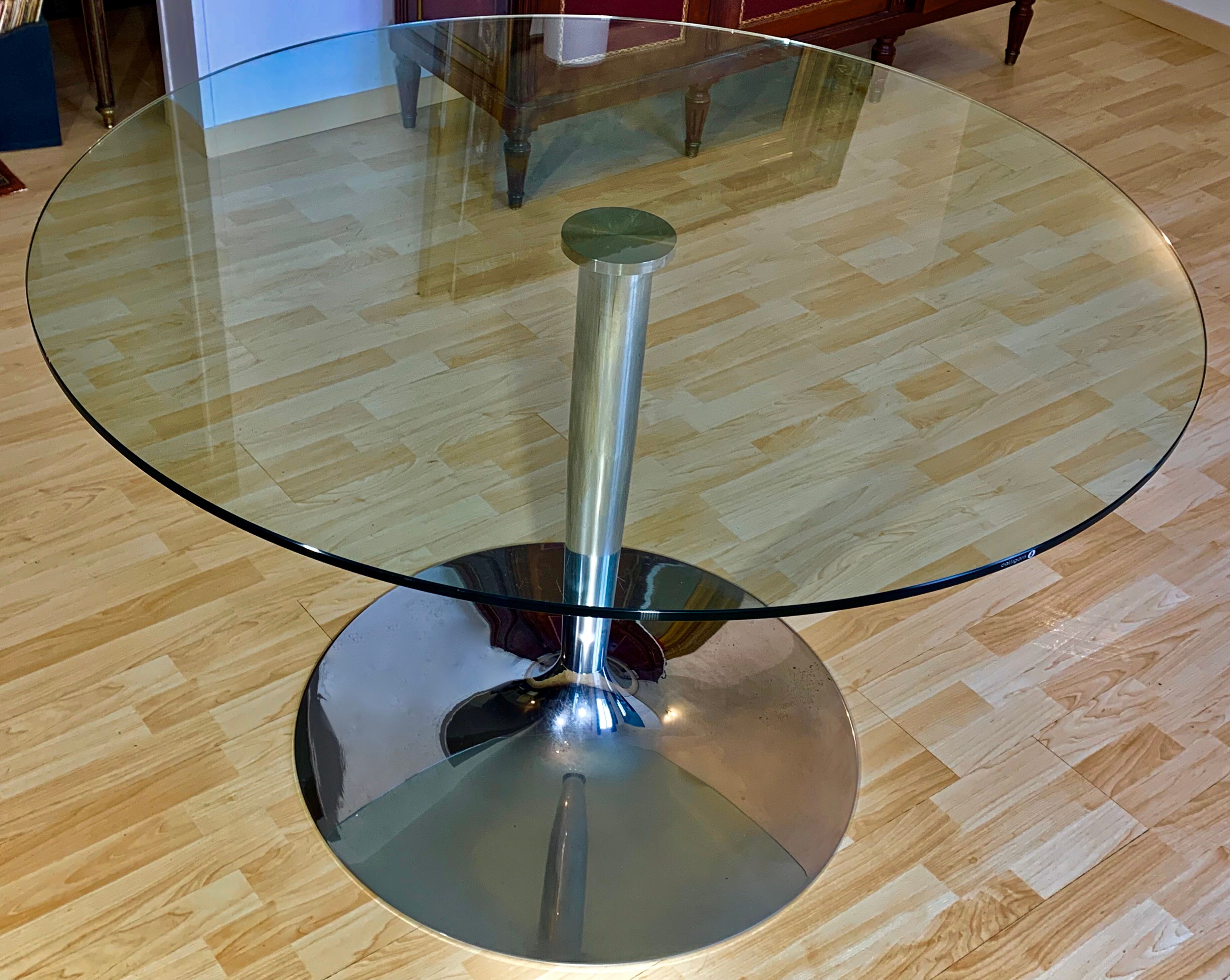 Table legs tulip in chromed metal and tempered glass top Italy stamped Calligaris