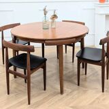 Roundette table and chairs by Hans Olsen