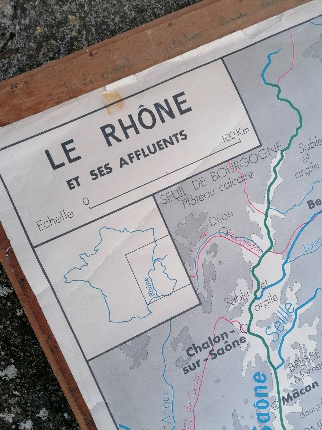 Ancienne affiche scolaire MDI France, le gros élevage et le Rhône.