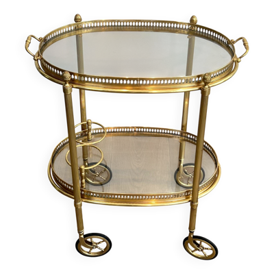 Petite table roulante ovale en laiton à double plateaux amovibles de la Maison Bagués
