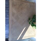 Shabby table with extension cords