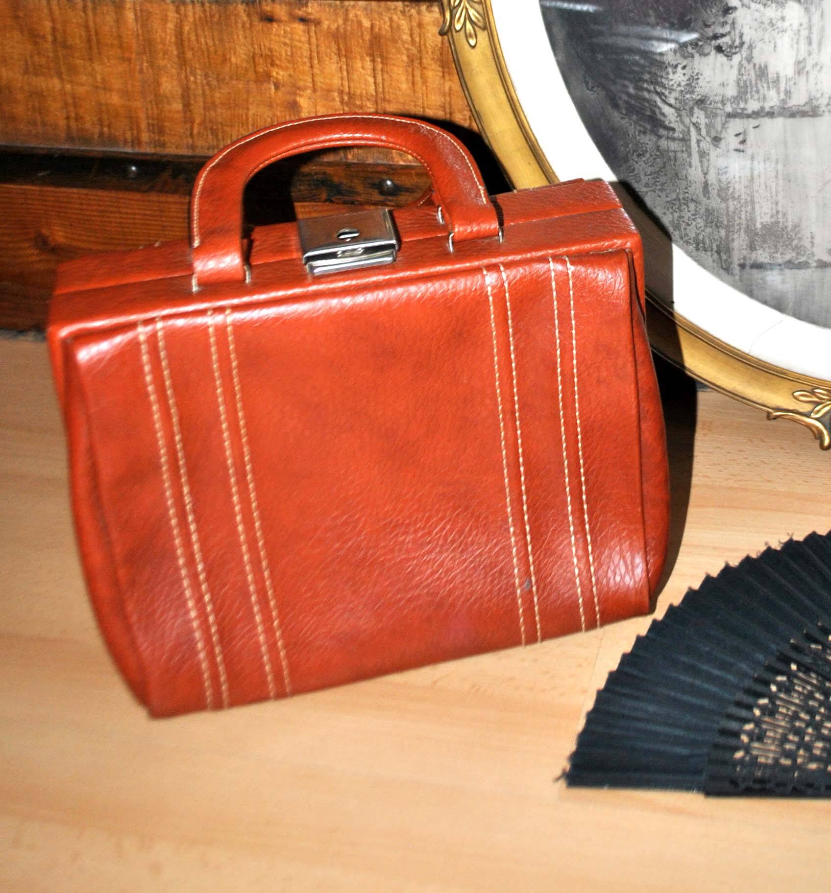 Vintage Valisette handbag 1940-1950 Orange-brown faux Skai Malette Vanity