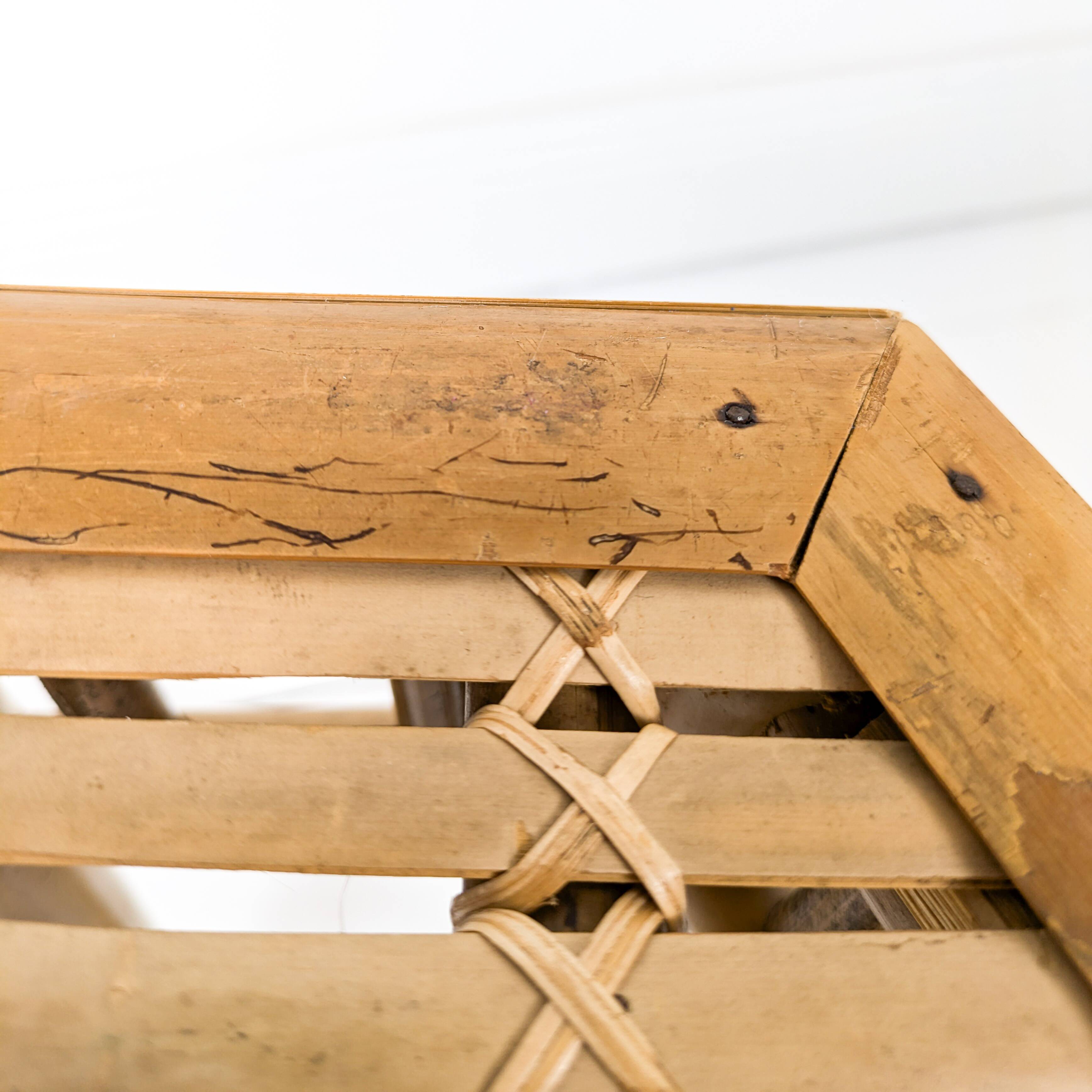 Table d'appoint vintage Tabouret de fleur Banc de fleur Mid Century Bambou Table de nuit Tabouret de