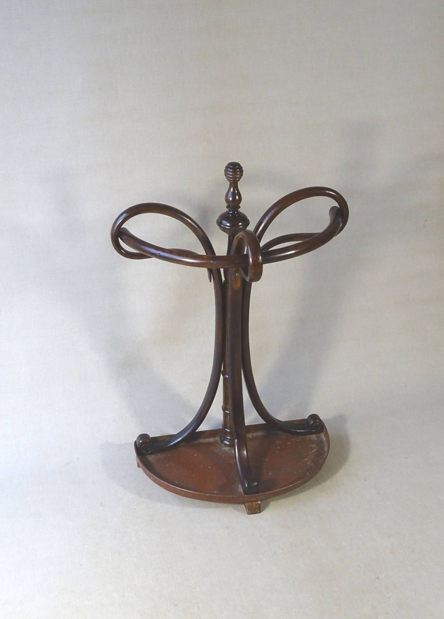 Thonet umbrella stands, bentwood 1890/1900 - curved wood