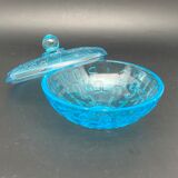 Blue tinted glass sweetener