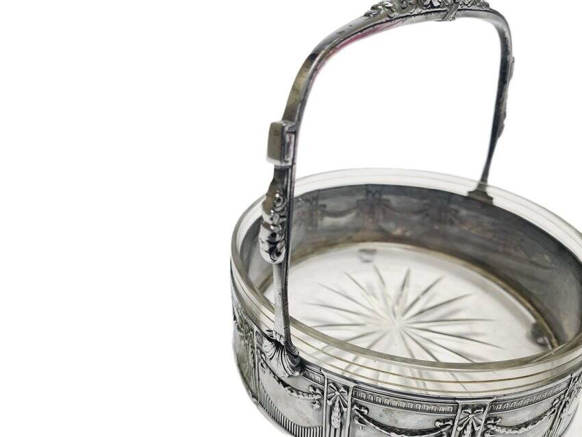 Antique Art Nouveau fruit basket, 1900s