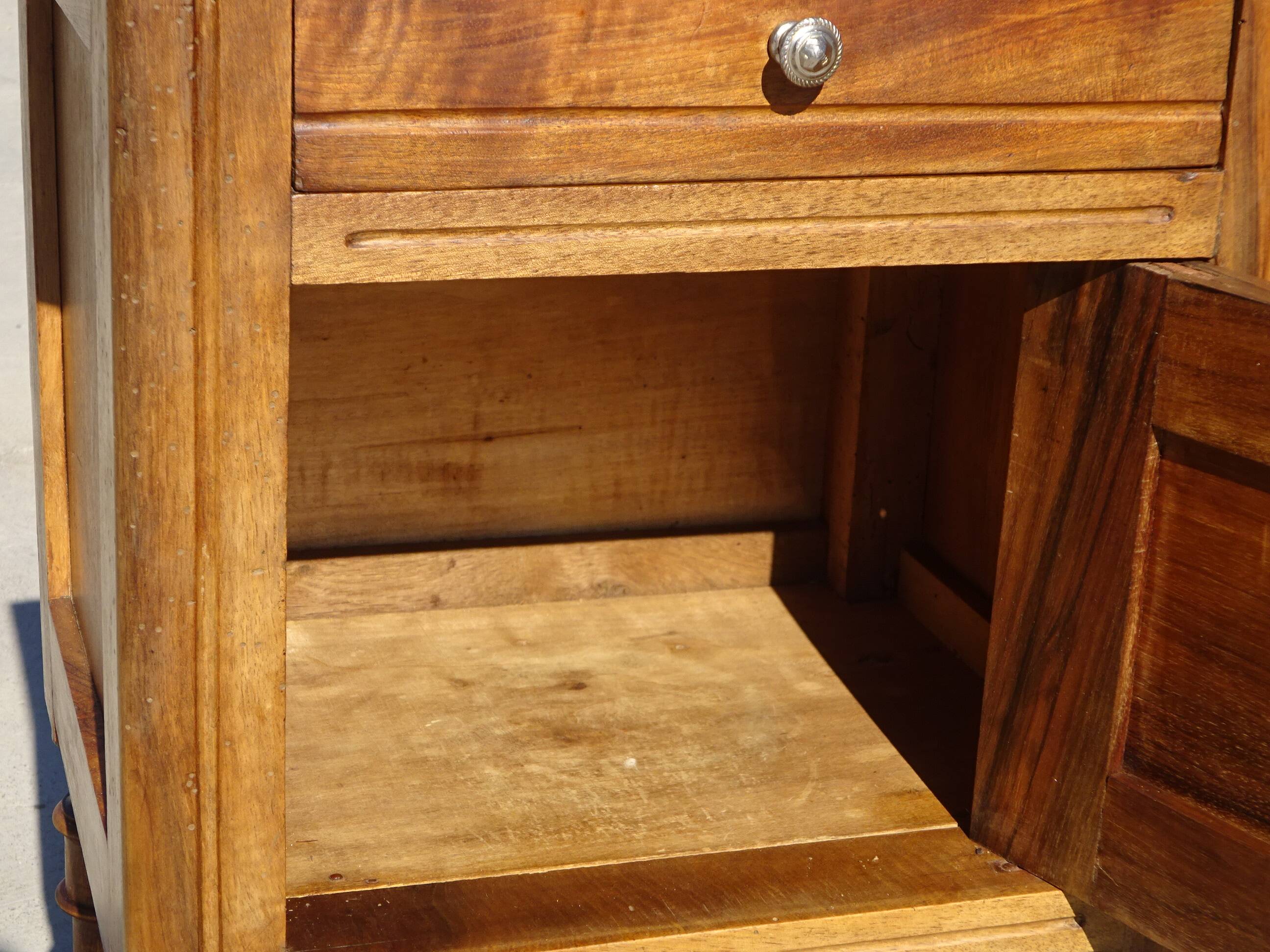 Antique nightstand in walnut and marble, Louis XVI