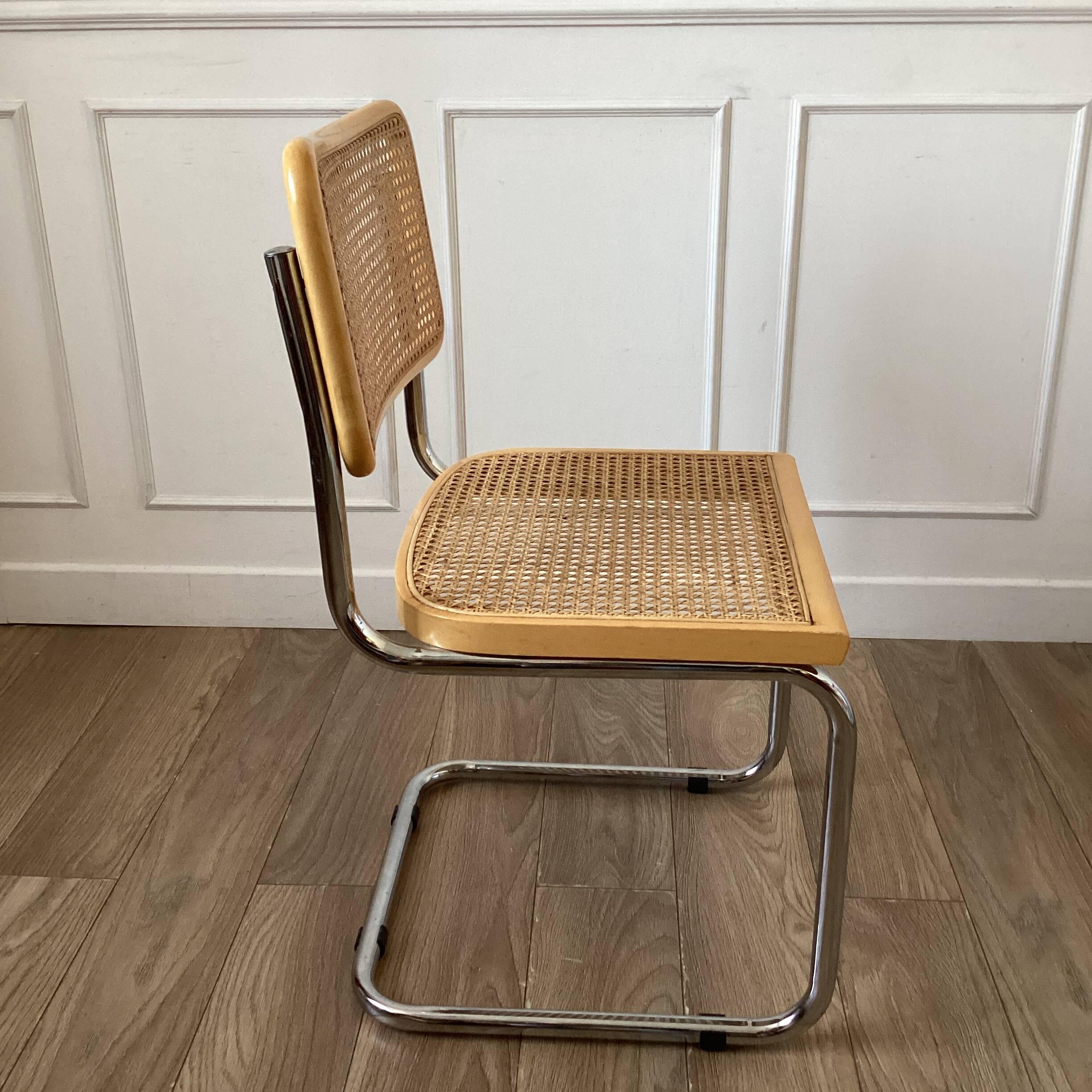 Cesca B32 chair