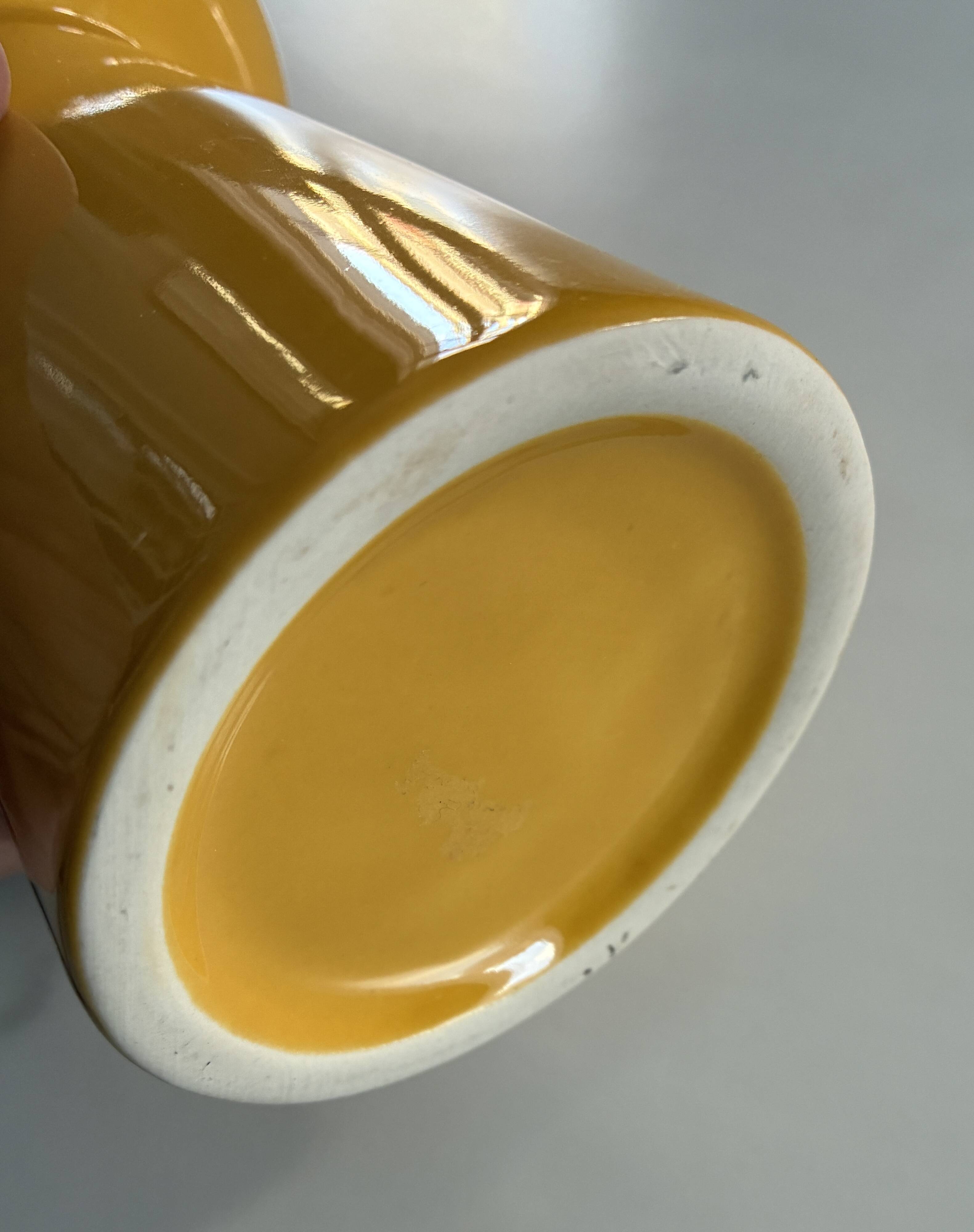 Undulating ceramic vase