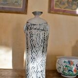 Vase en grès signé