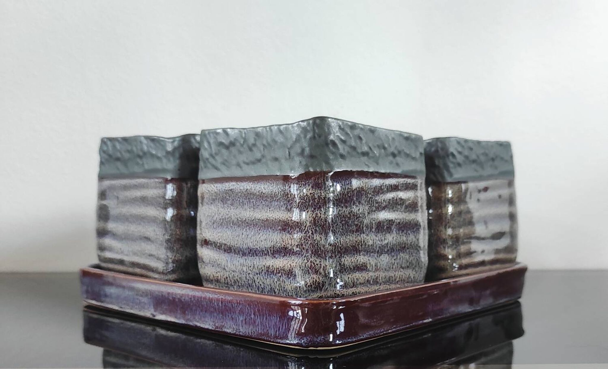 Vintage Set in Glazed Ceramic – 4 Bowls & Tray – Style