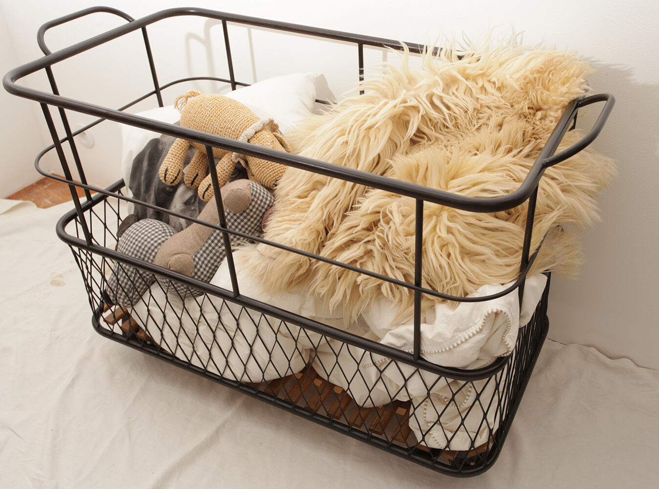 Industrial metal baker's bread cart
