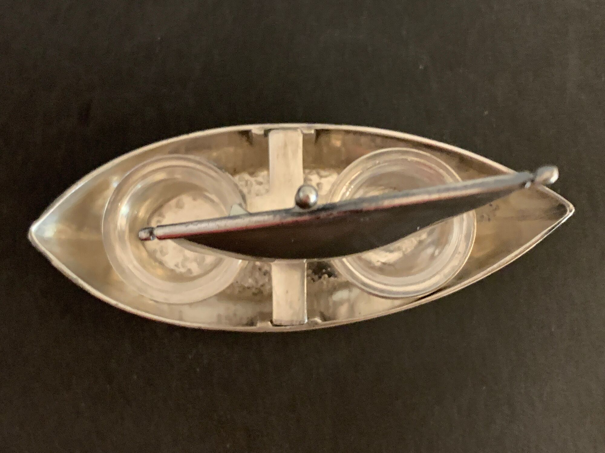 Gallia sailing art deco sailboat, in silver metal with Baccarat crystal salters