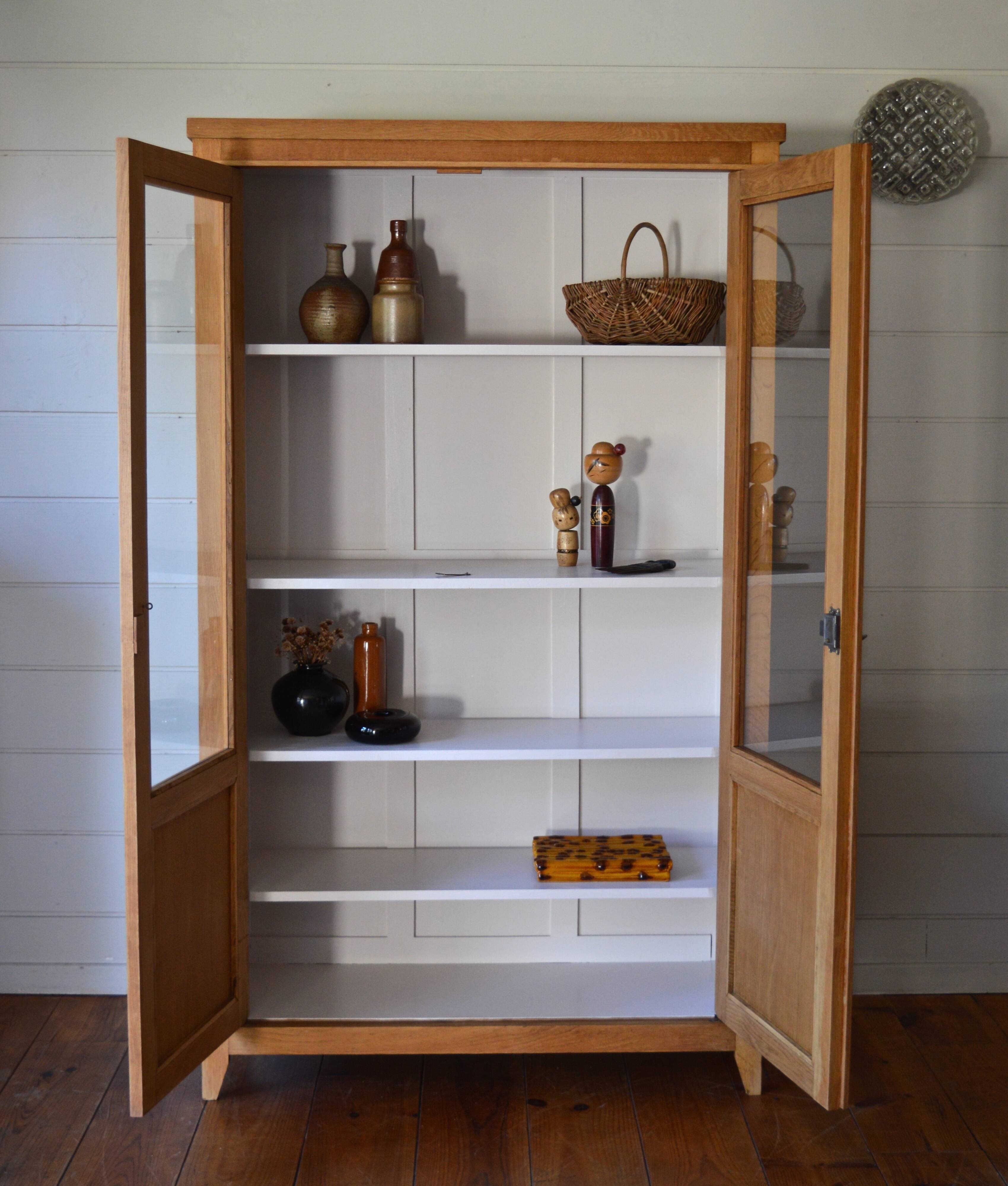 glass cabinet