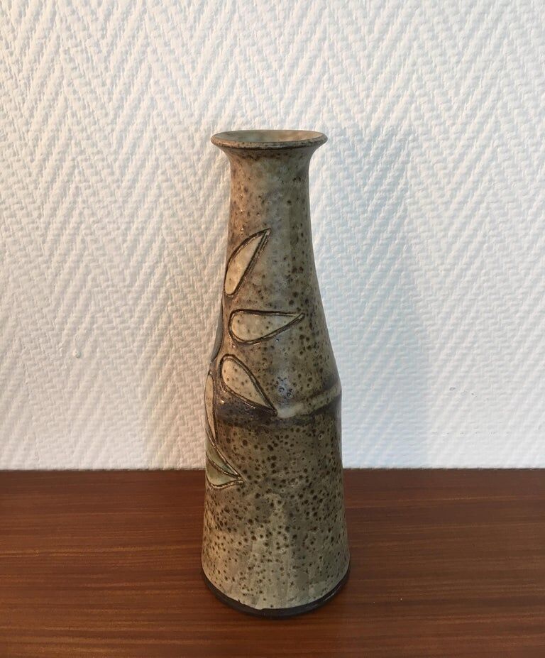 Ceramic vase by Hannie Mein, Sunflower look from the 20th century, stamped