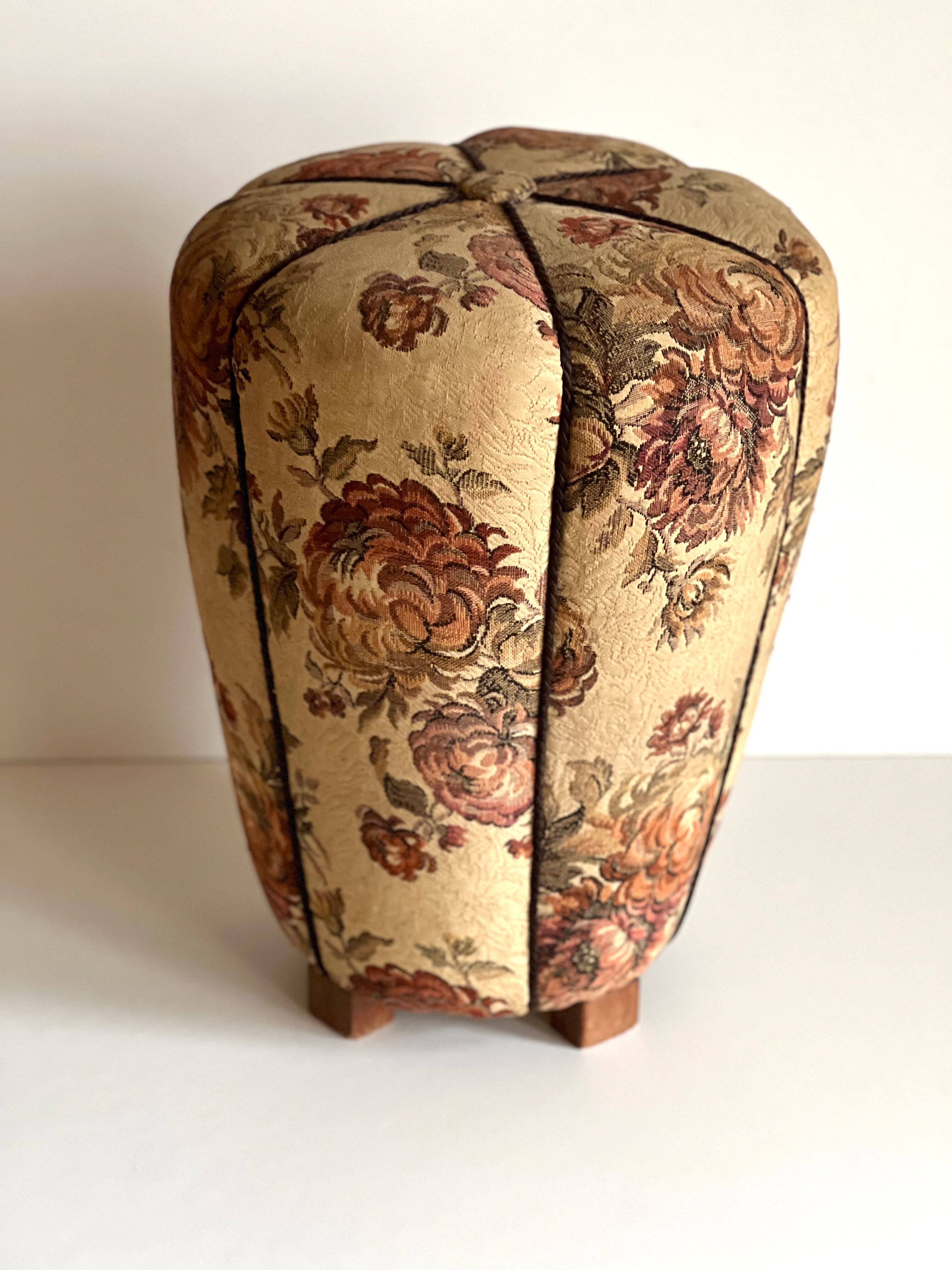 Tabouret de Jindrich Halabala, 1930'