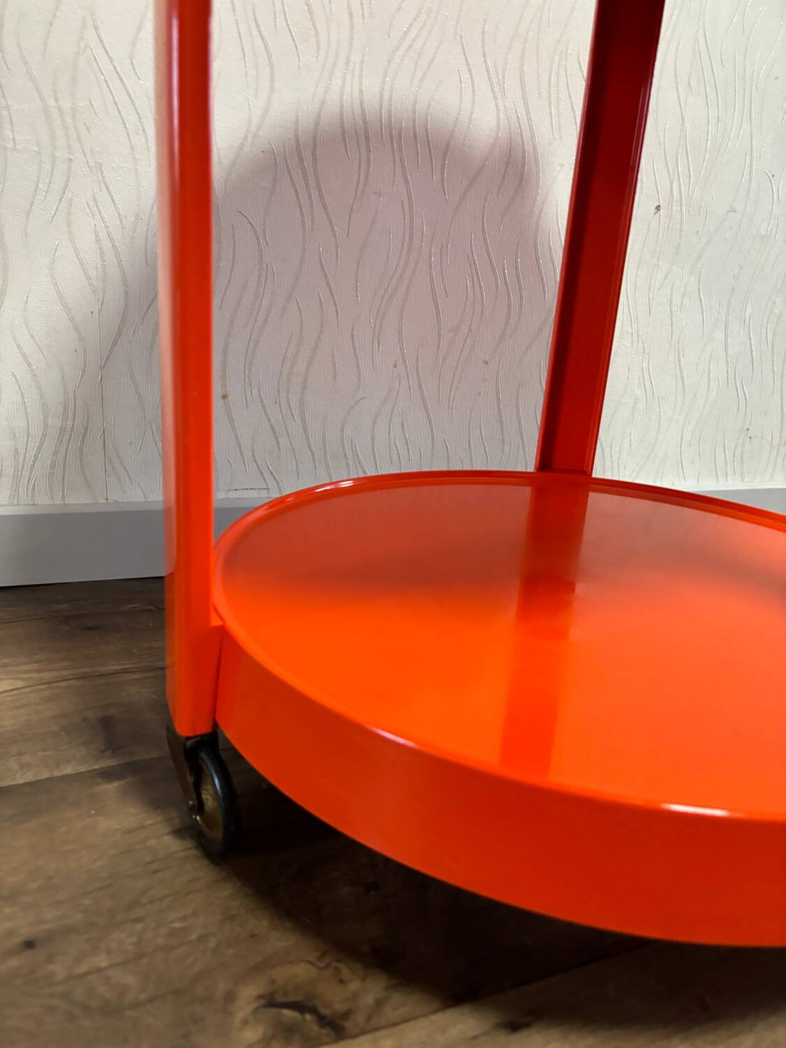 Desssert Prisunic orange - meuble d'appoint Prisunic - bout de canapé vintage -70s
