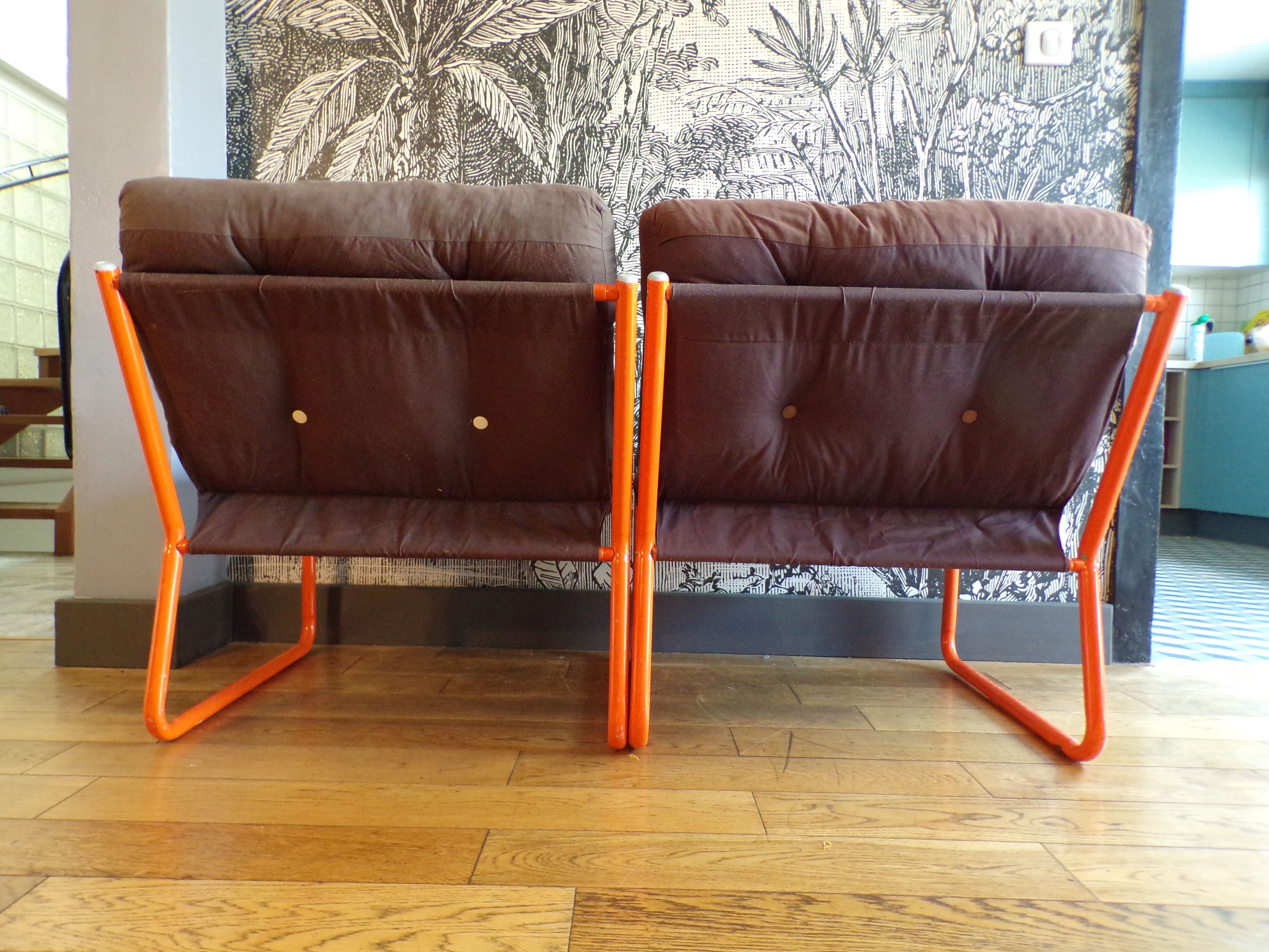 Duo de fauteuils tubulaires 1970