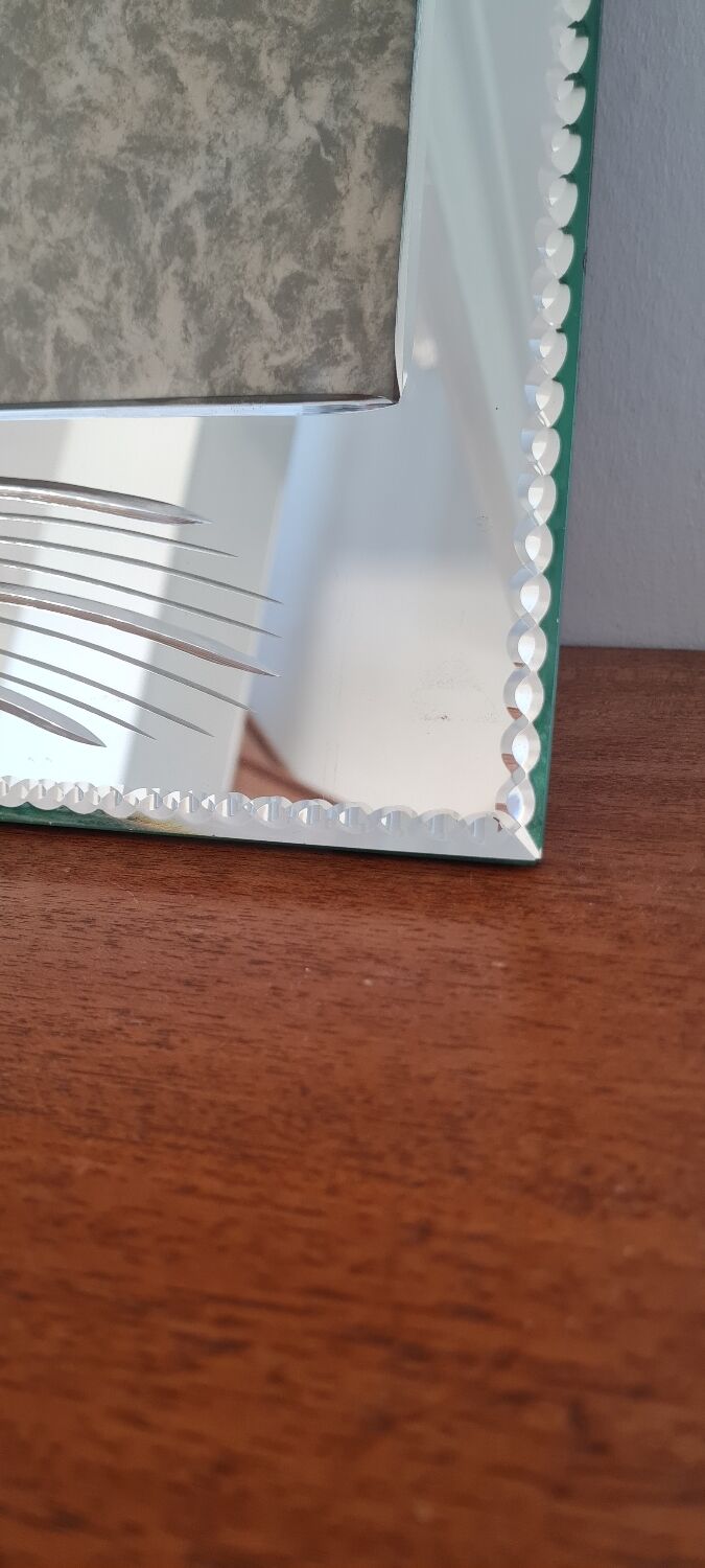 Beveled mirror photo frame