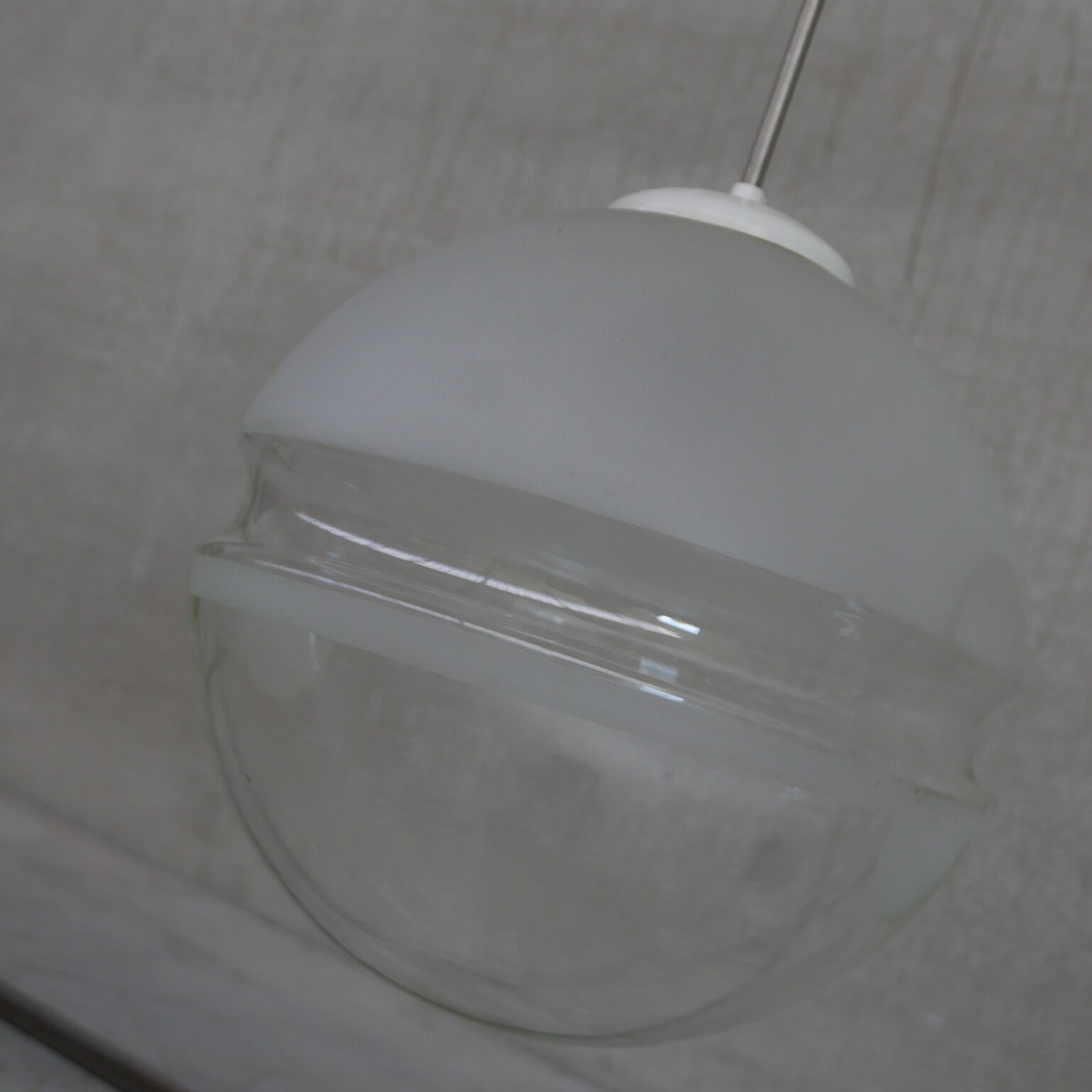 Two tone glass pendant light