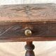 Ancienne Table d’appoint tripode avec tiroir