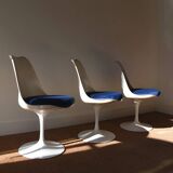Tulip Chairs Eero Saarinen: set of three chairs