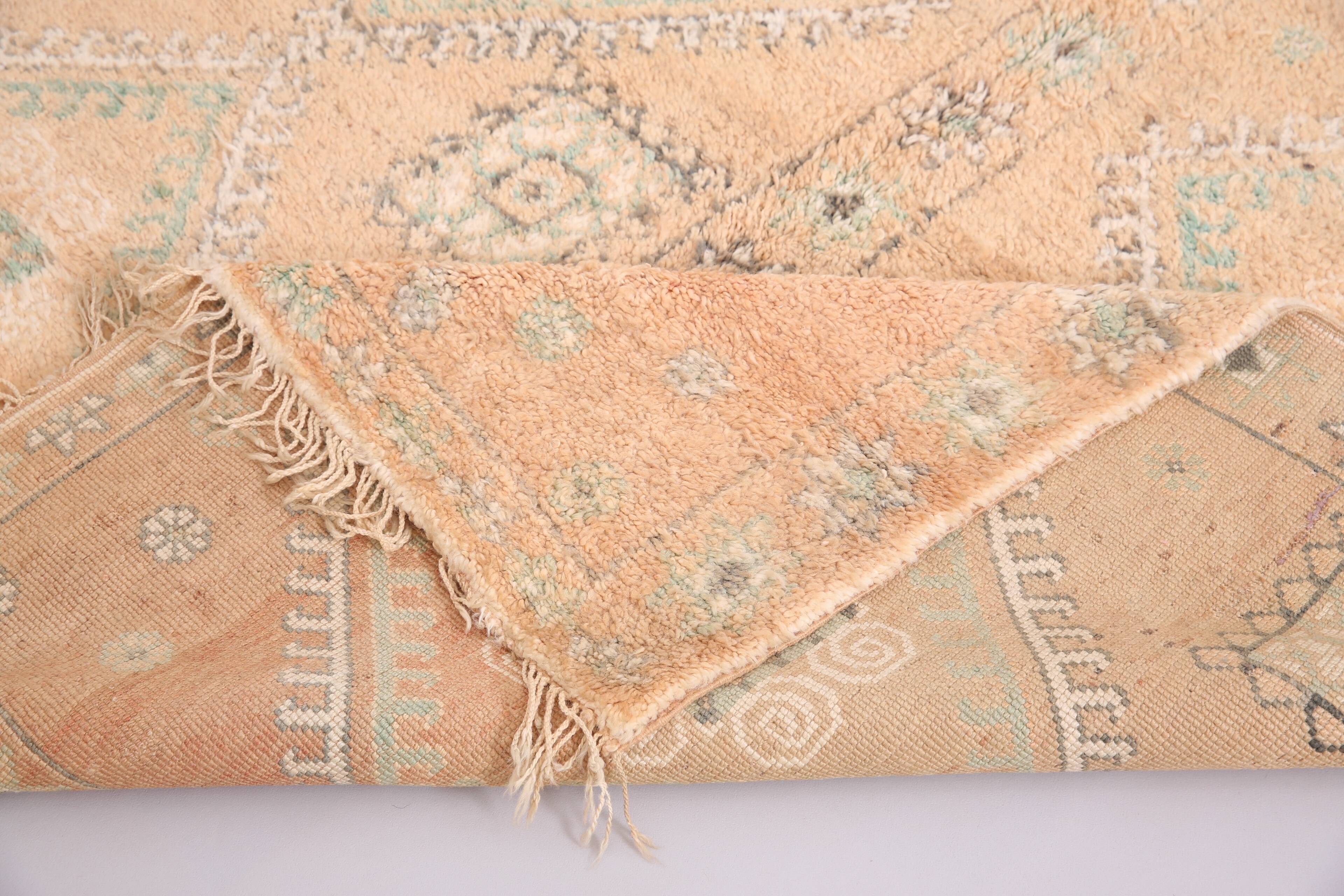 Large Vintage Moroccan Rug 188 x 387 cm - Peach Berber Rug - Handmade Rug