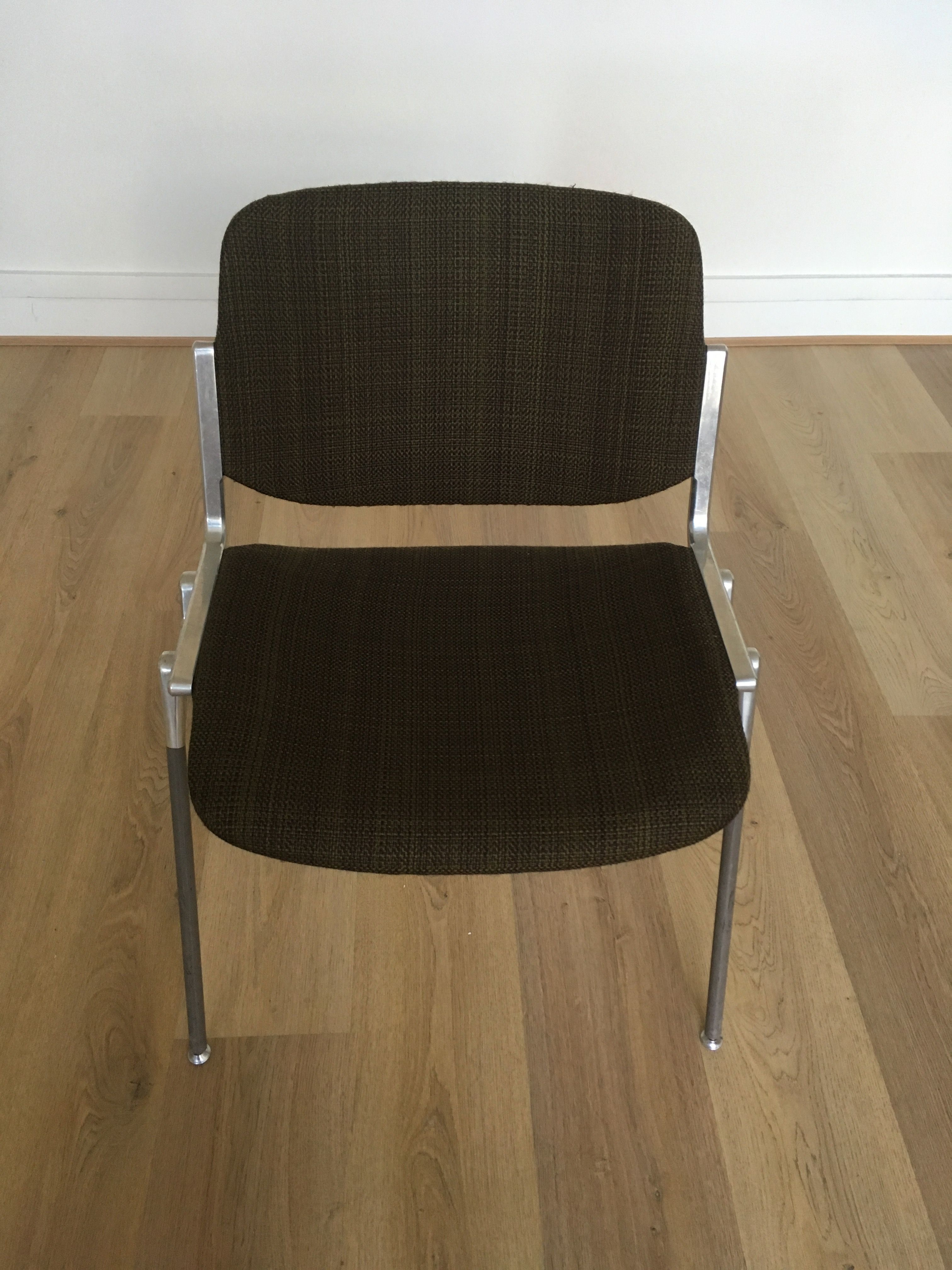 Chair DSC 106 of Piretti published at Castelli Italian design 70 s